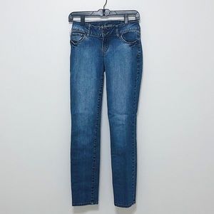 Guess Jeans Sarah Skinny - 27 Medium Wash